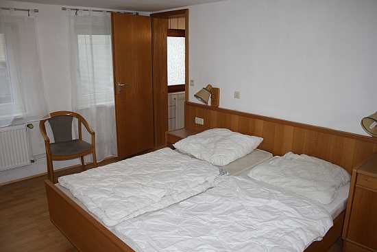 Zimmer 6 (3 Betten)