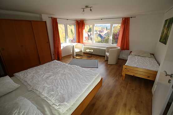 Zimmer 5 (3 Betten)