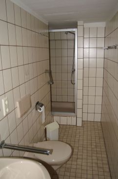 Zimmer 6 (WC/Dusche)